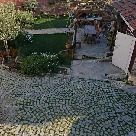 Mutlu Koey'de Sakinligin Adresi * Ayvalik